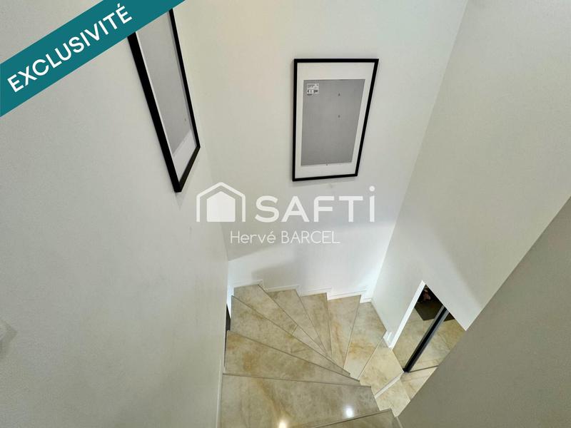 Maison - 137 m² - 6 pièces