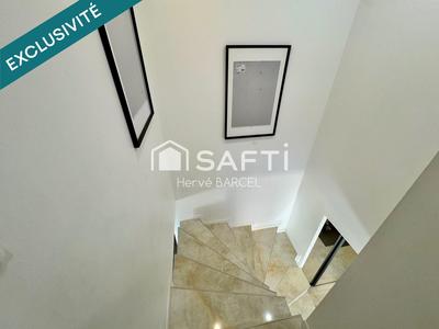 Maison - 137 m² - 6 pièces