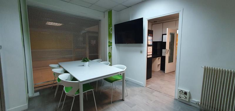 Local d'activités - 120 m²