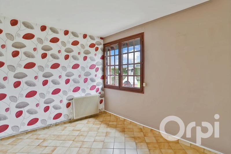 Maison - 92 m² - 5 pièces