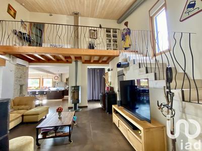 Maison - 195 m² - 7 pièces