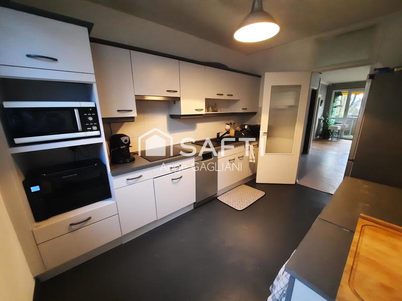 Appartement - 120 m² - 5 pièces