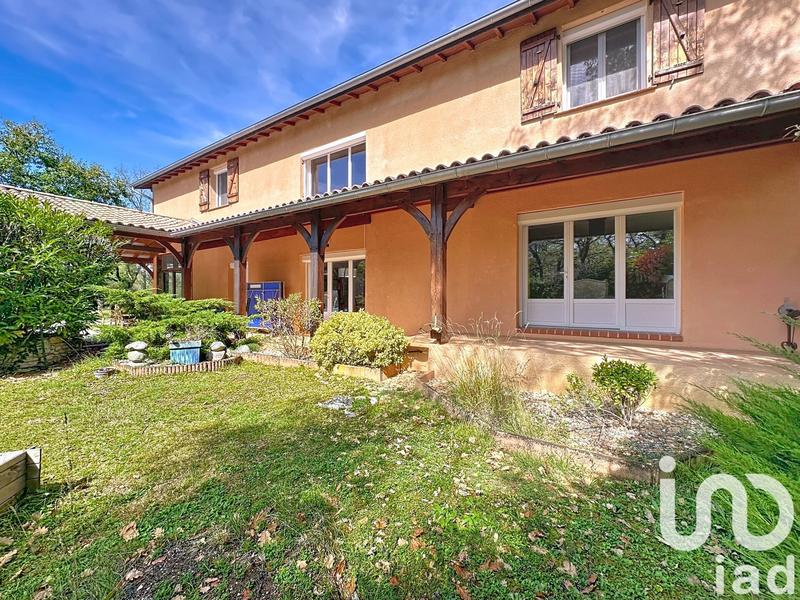 Maison de campagne - 250 m² - 6 pièces