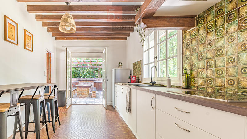 Maison - 170 m² - 7 pièces