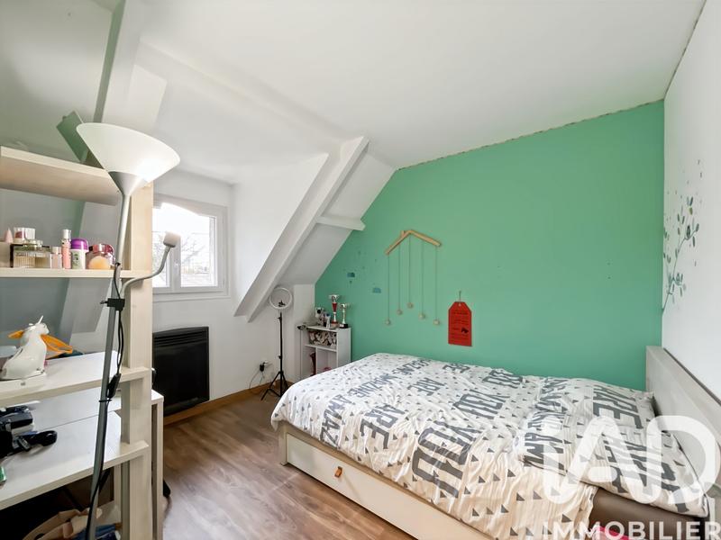 Maison - 96 m² - 5 pièces