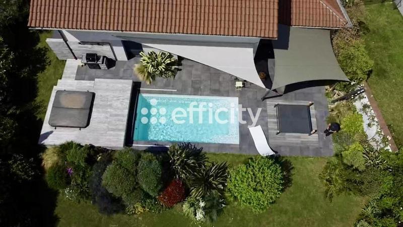 Villa - 153 m² - 5 pièces