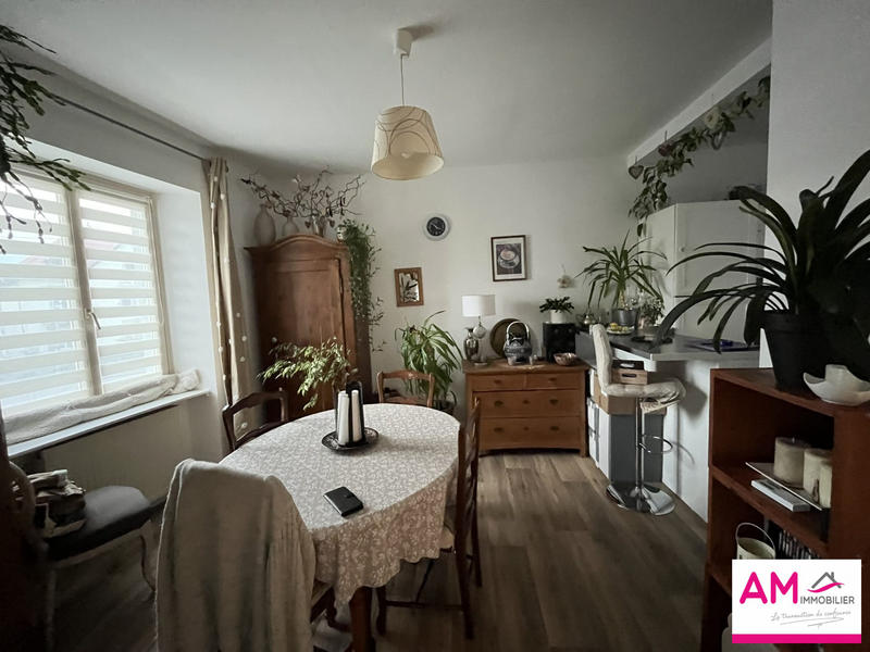 Appartement - 65 m² - 5 pièces