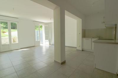 Maison - 70 m² - 4 pièces