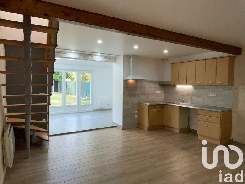 Maison - 93 m² - 5 pièces