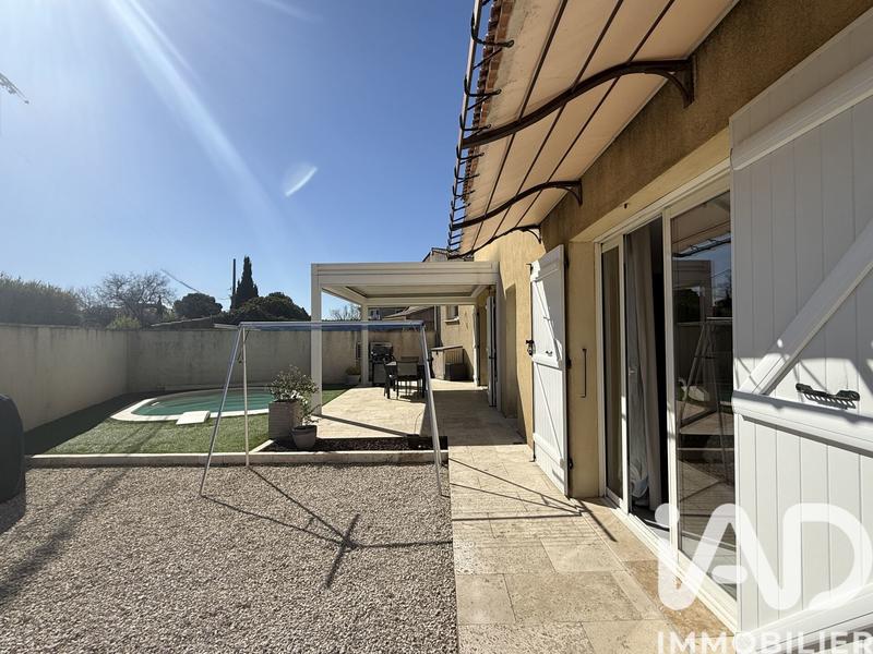 Maison - 104 m² - 4 pièces