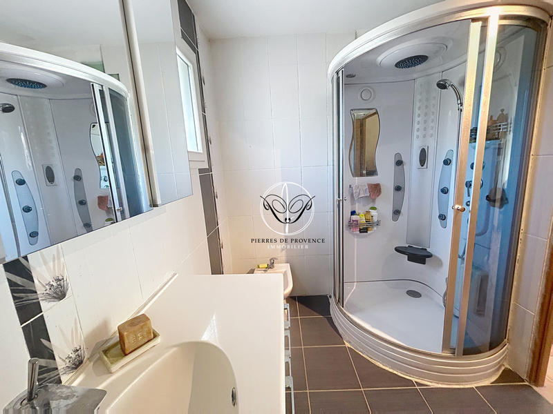 Maison - 160 m² - 7 pièces