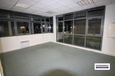 Bureau - 133 m²