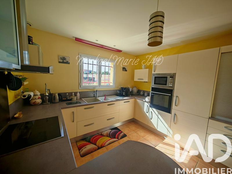 Maison - 92 m² - 4 pièces