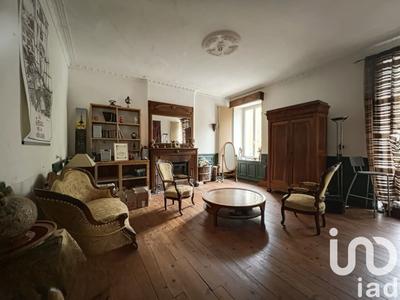 Maison de village - 216 m² - 10 pièces