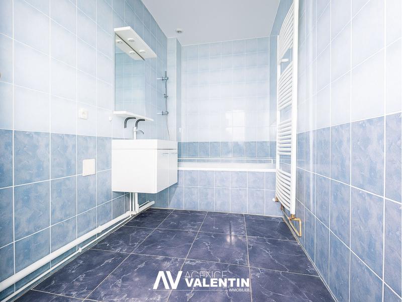 Appartement - 87 m² - 4 pièces