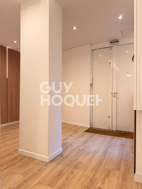 Local d'activité / Entrepôt - 48 m² - 2 pièces