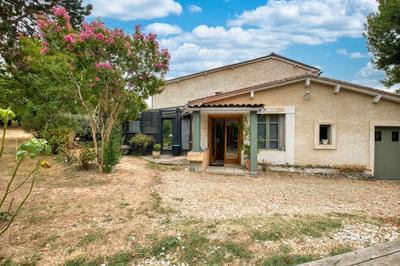 Maison - 145 m² - 7 pièces