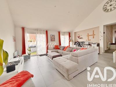 Maison - 106 m² - 5 pièces