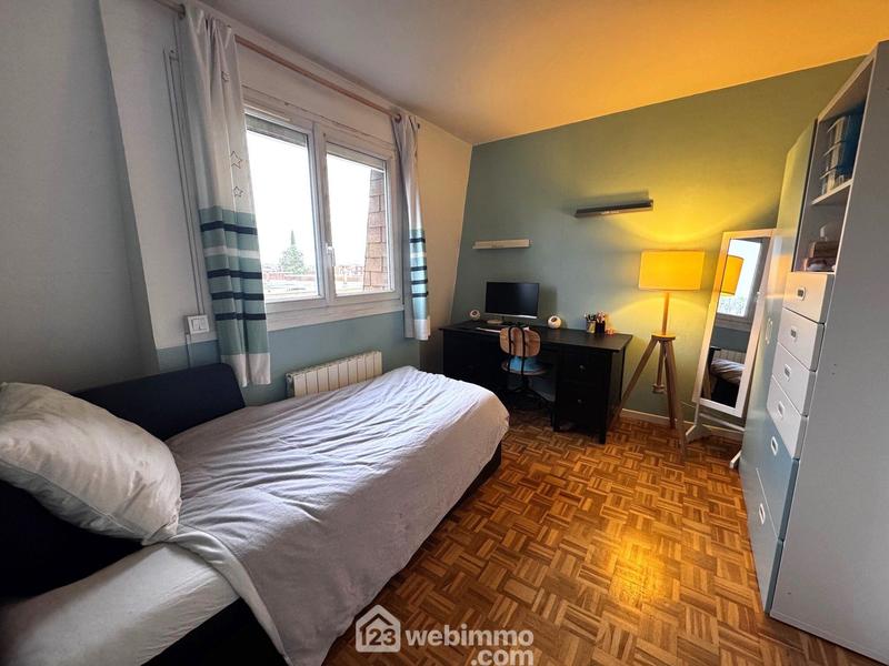 Maison - 118 m² - 7 pièces