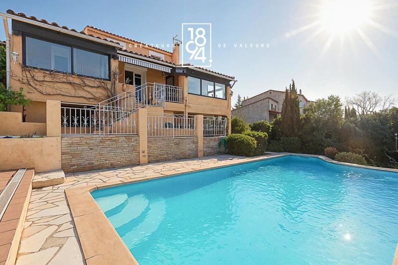 Villa - 145 m² - 4 pièces