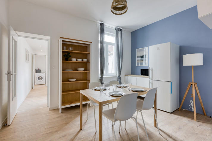 Appartement - 100 m² - 5 pièces