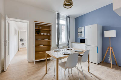 Appartement - 100 m² - 5 pièces