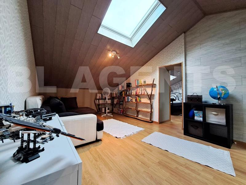 Maison - 165 m² - 5 pièces