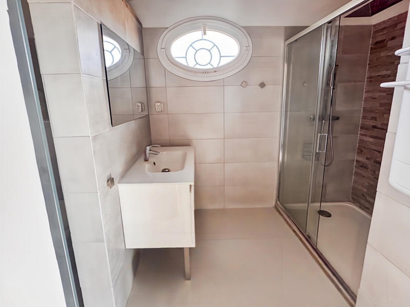 Villa - 142 m² - 5 pièces