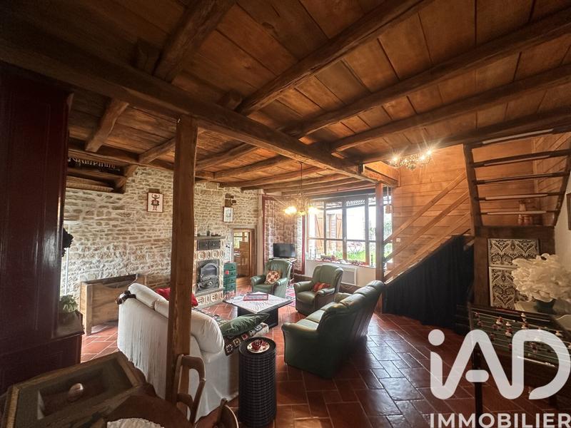 Maison de village - 220 m² - 7 pièces