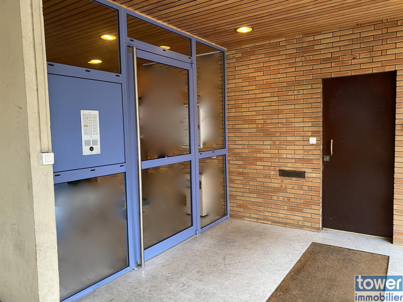 Bureau - 97 m² - 5 pièces