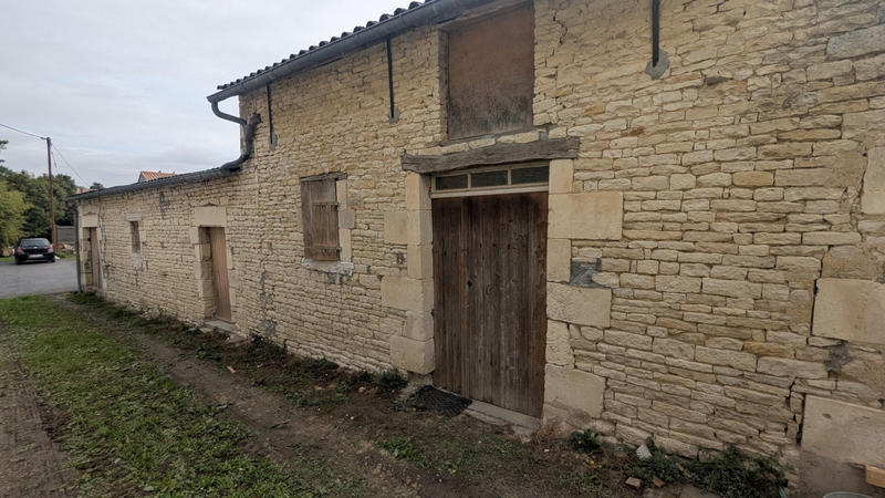 Maison - 205 m² - 8 pièces