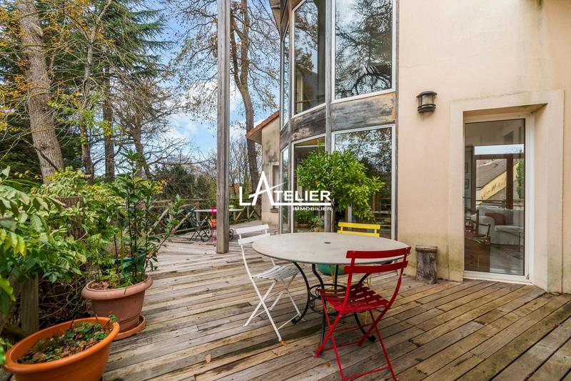 Maison - 399 m² - 15 pièces