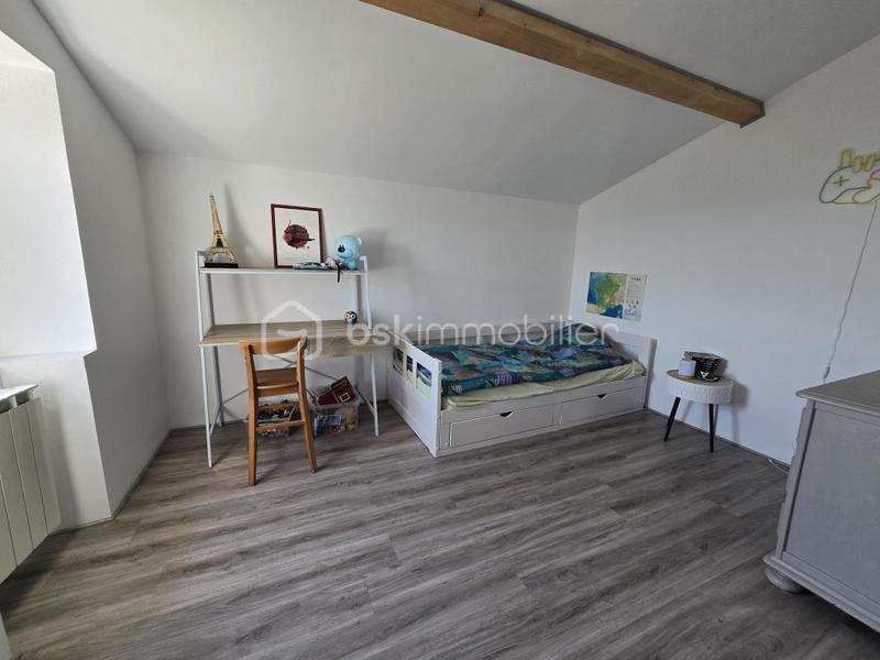 Maison - 142 m² - 6 pièces