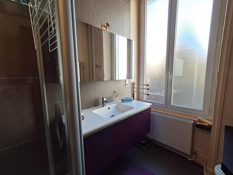 Appartement - 169 m² - 6 pièces