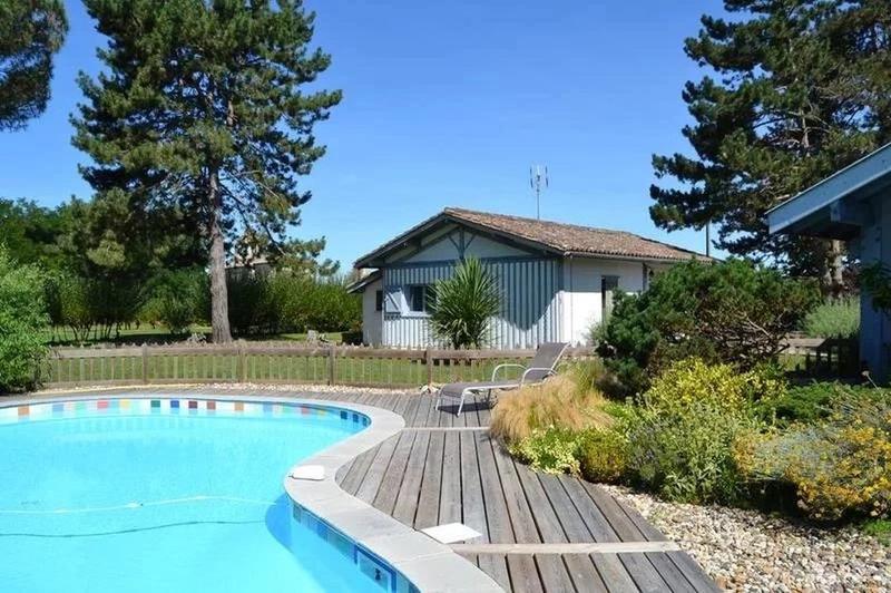 Propriété - 180 m² - 6 pièces