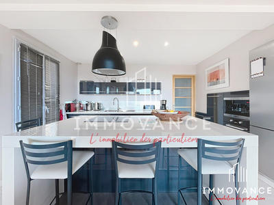 Duplex - 146 m² - 5 pièces