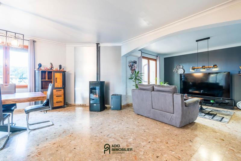 Maison - 175 m² - 5 pièces