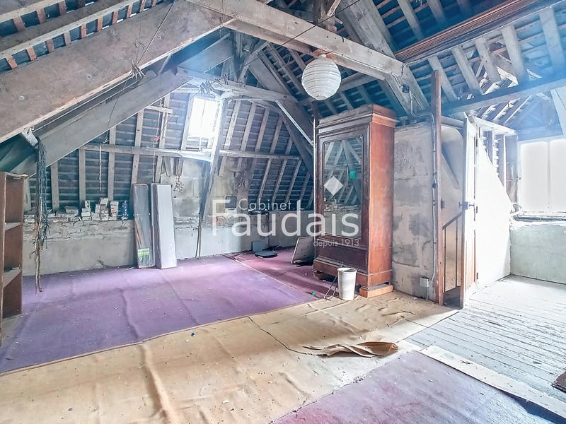 Maison - 110 m² - 5 pièces