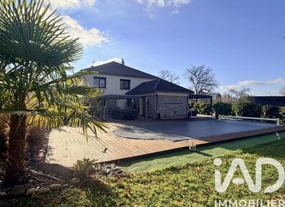 Maison - 115 m² - 5 pièces