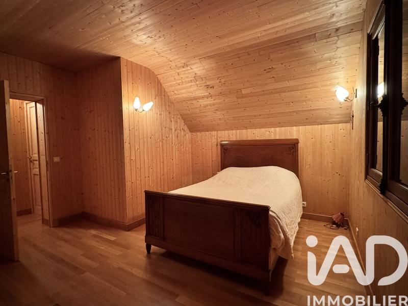 Maison - 166 m² - 5 pièces