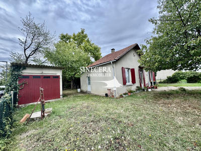 Maison - 90 m² - 4 pièces