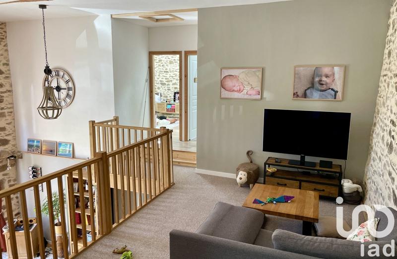 Maison de village - 250 m² - 11 pièces