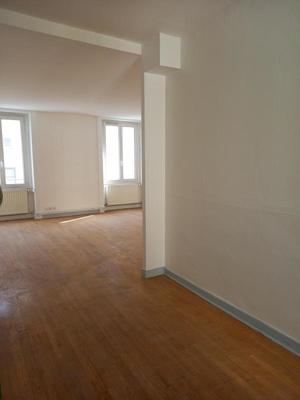 Appartement - 80 m² - 3 pièces