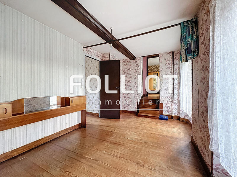 Maison - 104 m² - 6 pièces