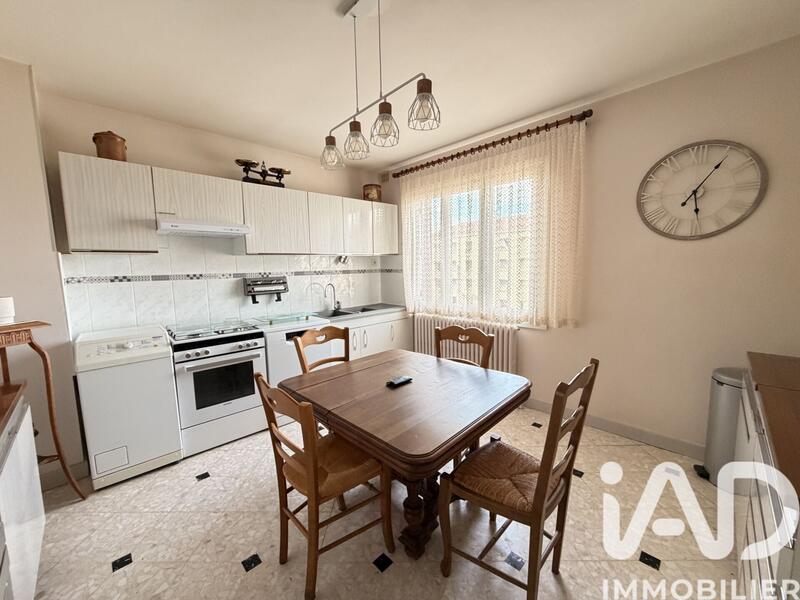 Appartement - 83 m² - 4 pièces