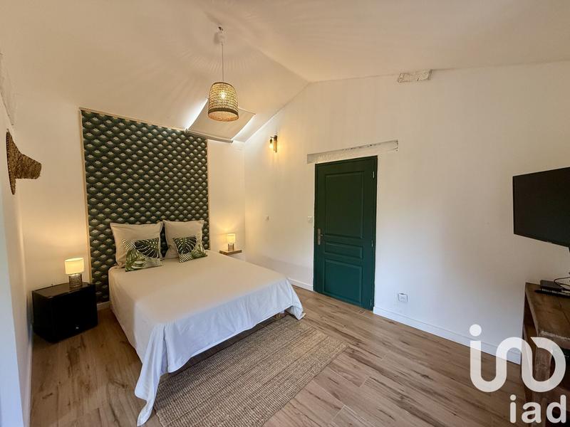 Maison - 400 m² - 17 pièces