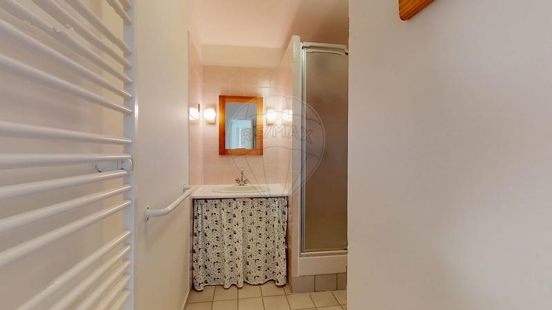 Maison - 170 m² - 8 pièces