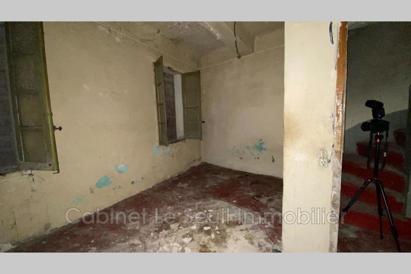 Maison - 93 m² - 8 pièces