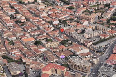 Parking / Garage - 15 m²