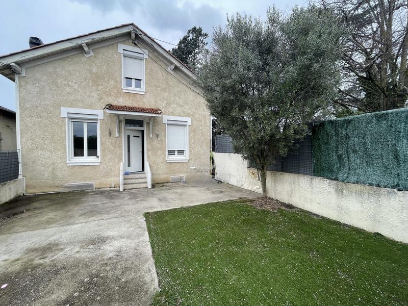 Maison - 80 m² - 3 pièces